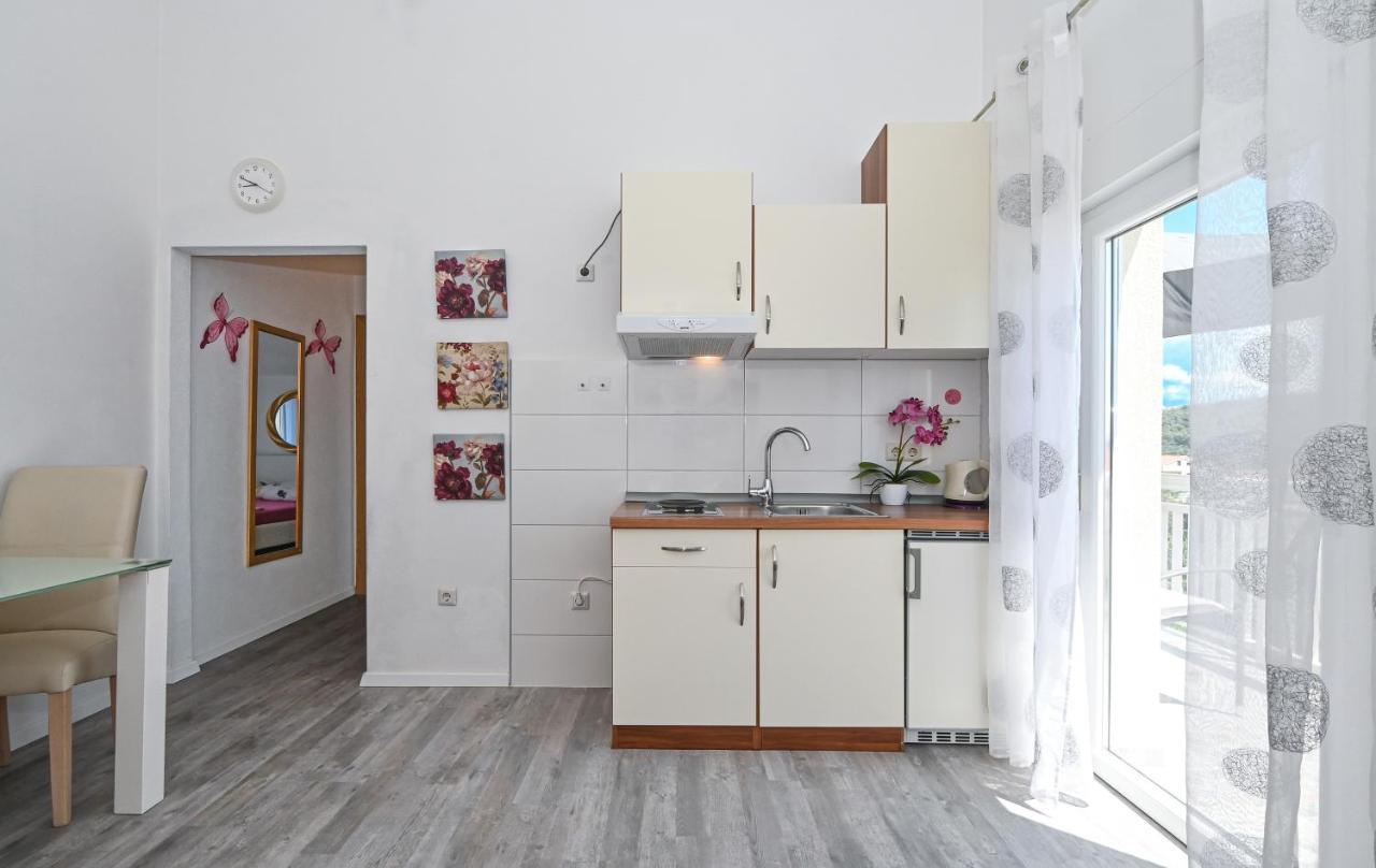 טרוגיר Apartments Villa Filip מראה חיצוני תמונה