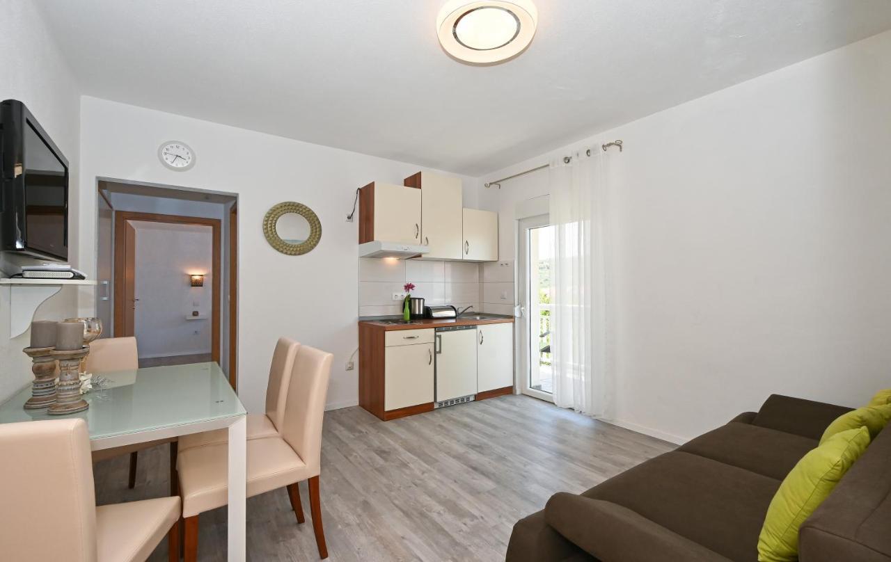 טרוגיר Apartments Villa Filip מראה חיצוני תמונה